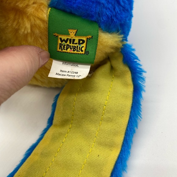 Wild Republic Macaw Parrot 11" Plush
Blue Yellow Green Stuffed Animal Bird. - Picture 12 of 14